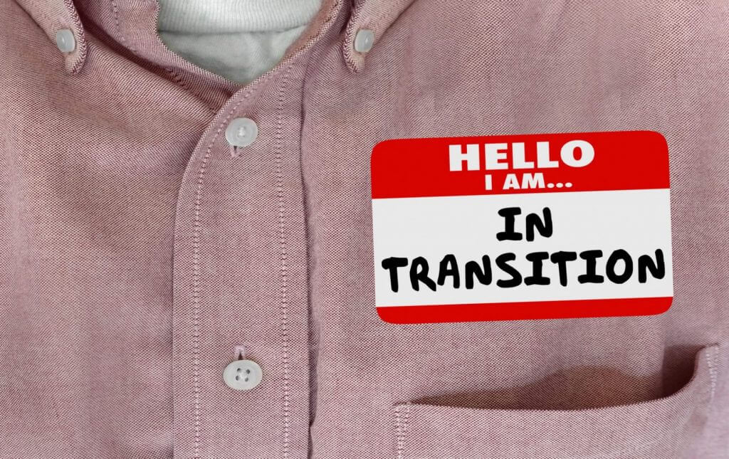 משמעות הבחירה בין מתרגמים עצמאיים למשרדי תרגום